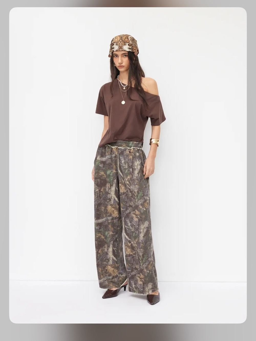 COTTON-BLEND MID RISE ELASTIC WAIST FLORAL CAMO WIDE LEG TROUSERS L WC16-18 L